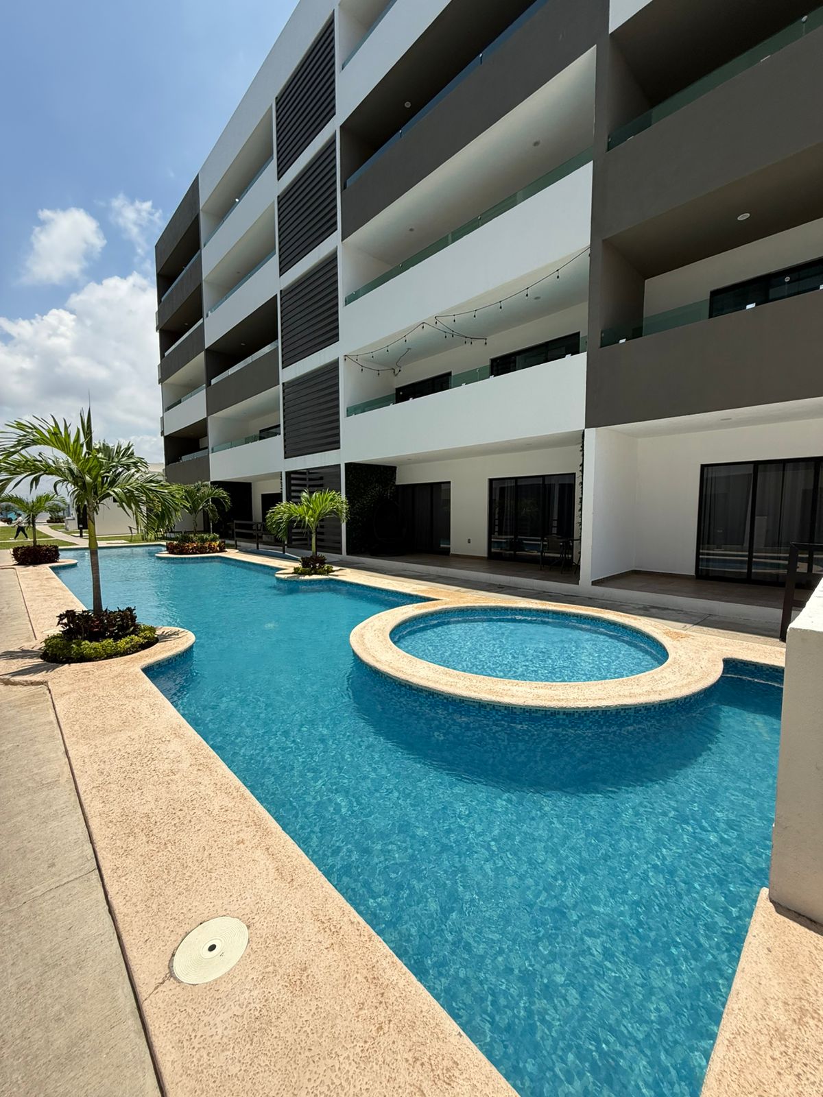 Marina Cerritos