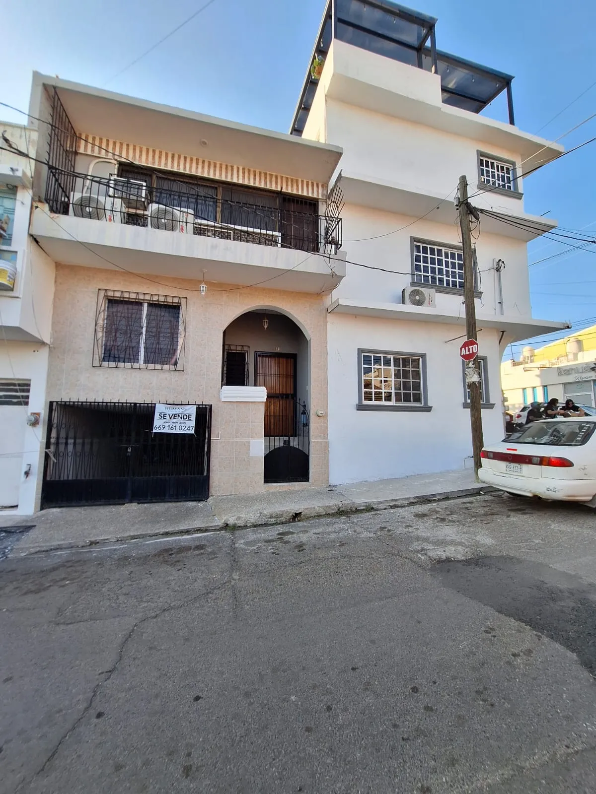 Casa con cochera en venta en Centro Histórico, Mazatlán