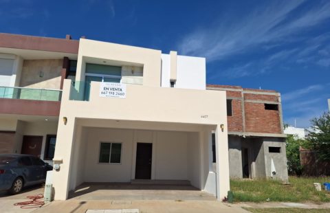 Casa en venta en Real del Valle